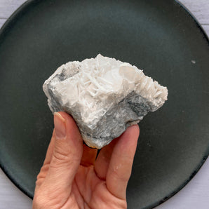 Hvid flower calcit (nr. 2)