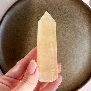 Honning calcit tårn (nr. 1)