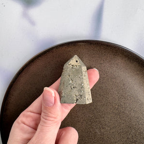 Pyrit krystaltårn (nr. 4)