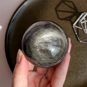 Sølv obsidian krystalkugle (nr. 1)