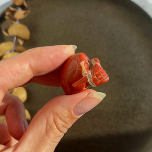 Rød jaspis dødningehoved