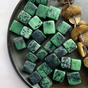 Rubin zoisit firkant