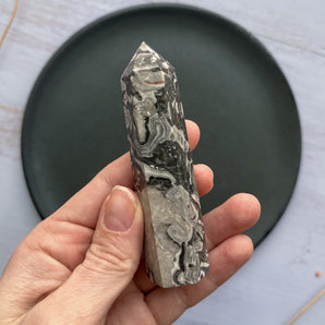 Picasso jaspis krystaltårn (nr. 2)