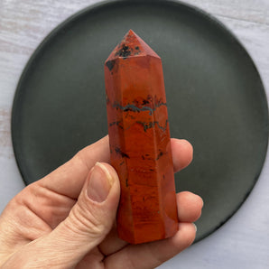 Rød jaspis tårn (nr. 2)